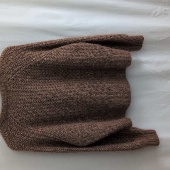 LA Maille Sezane Cardigan - Picture 3 of 5